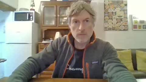 Snapshot of 22esserre chatting on 12/09/24, 12:40 22esserre online show from 12/09/24, 12:40