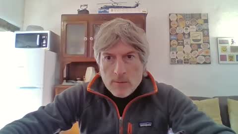 Snapshot of 22esserre chatting on 01/08/25, 12:15 22esserre online show from 01/08/25, 12:15