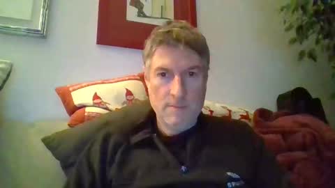 Snapshot of 22esserre chatting on 02/10/25, 09:58 22esserre online show from 02/10/25, 09:58