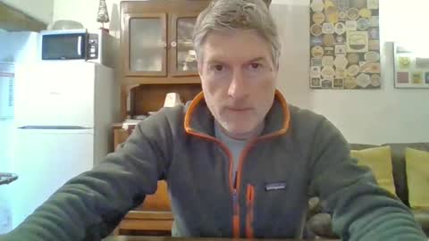 Snapshot of 22esserre chatting on 02/17/25, 12:59 22esserre online show from 02/17/25, 12:59