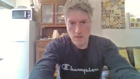 Snapshot of 22esserre chatting on 03/07/25, 02:56 22esserre online show from 03/07/25, 02:56