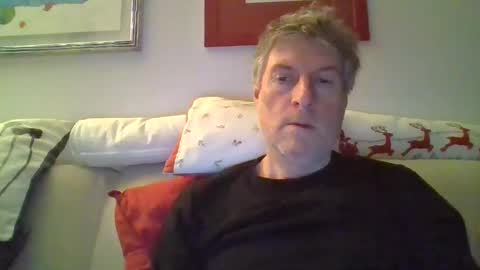 Snapshot of 22esserre chatting on 03/07/25, 09:06 22esserre online show from 03/07/25, 09:06