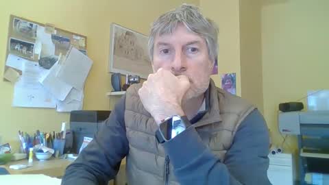 22esserre online show from 05/14/26, 01:07