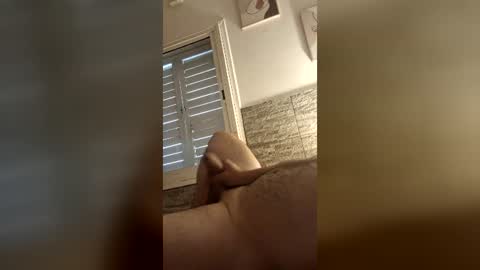 Snapshot of 23cmgreatguy chatting on 06/12/26, 11:20 weird noface 23cm cock online show from 06/12/26, 11:20