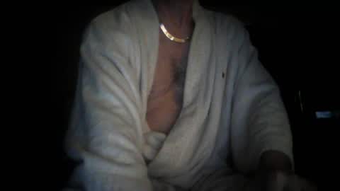 Snapshot of 247365onit chatting on 06/04/26, 04:18 247365onit online show from 06/04/26, 04:18