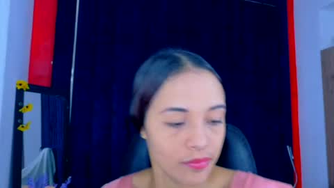 Isabella online show from 06/12/26, 12:04