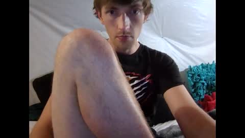 Snapshot of 27tnguy chatting on 02/18/26, 09:05 27tnguy online show from 02/18/26, 09:05