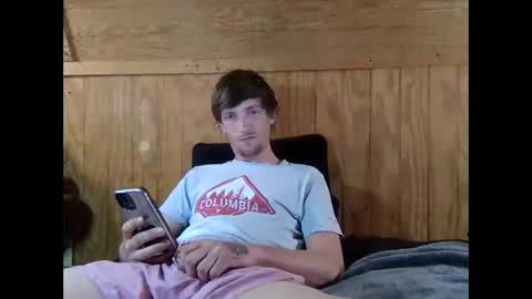 Snapshot of 27tnguy chatting on 03/12/26, 05:08 27tnguy online show from 03/12/26, 05:08