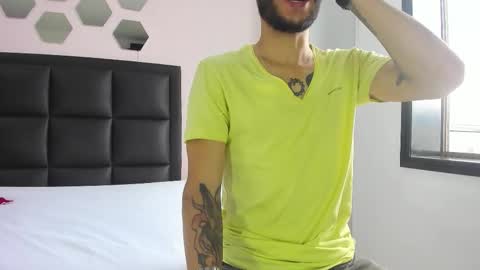 2_fire online show from 12/18/25, 07:42