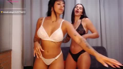 2 ACIDGIRLS online show from 01/31/25, 11:45