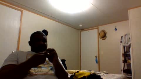 Snapshot of 2ccjbstar chatting on 12/15/24, 01:02 BlacJewels online show from 12/15/24, 01:02