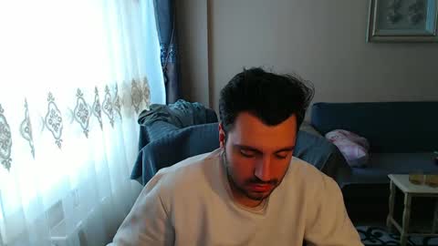 Snapshot of 2handsomeman chatting on 01/03/25, 12:52 Berk online show from 01/03/25, 12:52