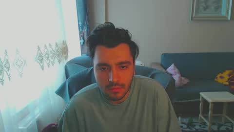 Snapshot of 2handsomeman chatting on 01/08/25, 09:53 Berk online show from 01/08/25, 09:53