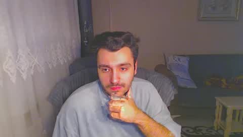 Snapshot of 2handsomeman chatting on 01/10/25, 04:41 Berk online show from 01/10/25, 04:41