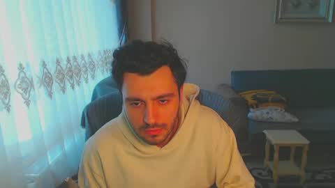 Snapshot of 2handsomeman chatting on 01/15/25, 12:36 Berk online show from 01/15/25, 12:36