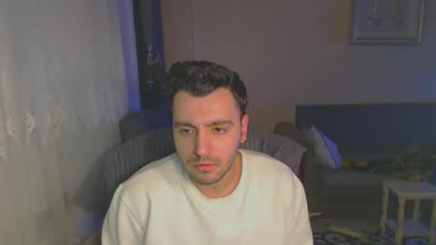 Snapshot of 2handsomeman chatting on 01/25/25, 11:32 Berk online show from 01/25/25, 11:32