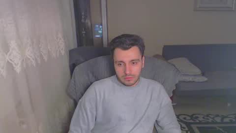 Snapshot of 2handsomeman chatting on 01/30/25, 01:44 Berk online show from 01/30/25, 01:44