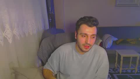 Snapshot of 2handsomeman chatting on 01/31/25, 09:48 Berk online show from 01/31/25, 09:48