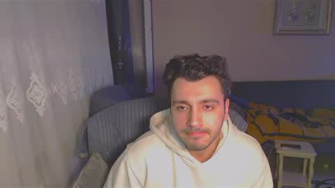 Snapshot of 2handsomeman chatting on 02/06/25, 10:21 Berk online show from 02/06/25, 10:21