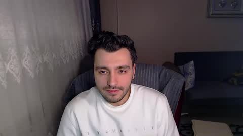 Snapshot of 2handsomeman chatting on 02/08/25, 11:45 Berk online show from 02/08/25, 11:45