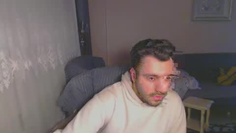 Snapshot of 2handsomeman chatting on 02/12/25, 10:15 Berk online show from 02/12/25, 10:15