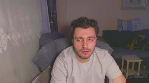 Snapshot of 2handsomeman chatting on 02/17/25, 03:25 Berk online show from 02/17/25, 03:25