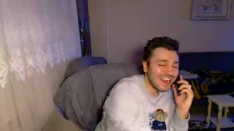 Snapshot of 2handsomeman chatting on 02/21/25, 09:54 Berk online show from 02/21/25, 09:54