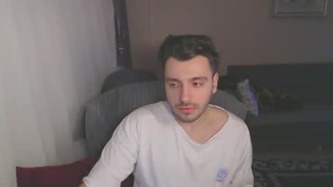 Snapshot of 2handsomeman chatting on 03/08/25, 01:50 Berk online show from 03/08/25, 01:50