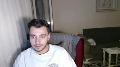 Snapshot of 2handsomeman chatting on 09/19/25, 11:05 Berk online show from 09/19/25, 11:05