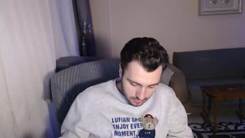 Snapshot of 2handsomeman chatting on 10/13/25, 02:33 Berk online show from 10/13/25, 02:33