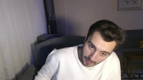 Snapshot of 2handsomeman chatting on 10/21/25, 09:48 Berk online show from 10/21/25, 09:48