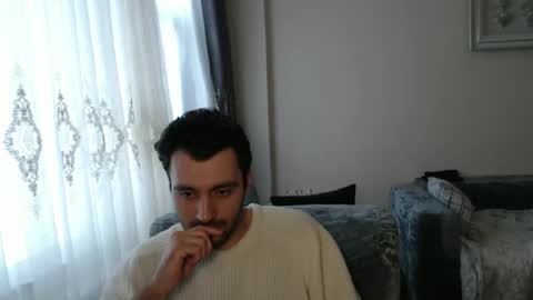 Snapshot of 2handsomeman chatting on 03/27/26, 01:55 Berk online show from 03/27/26, 01:55