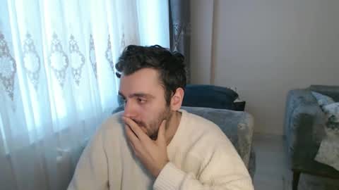 Snapshot of 2handsomeman chatting on 04/18/26, 04:33 Berk online show from 04/18/26, 04:33
