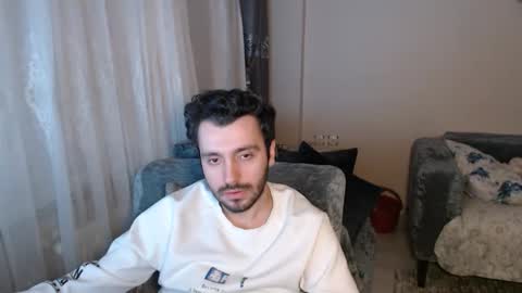 Snapshot of 2handsomeman chatting on 04/23/26, 12:34 Berk online show from 04/23/26, 12:34