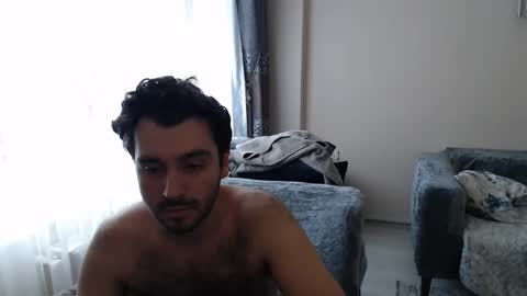 Snapshot of 2handsomeman chatting on 04/27/26, 11:52 Berk online show from 04/27/26, 11:52