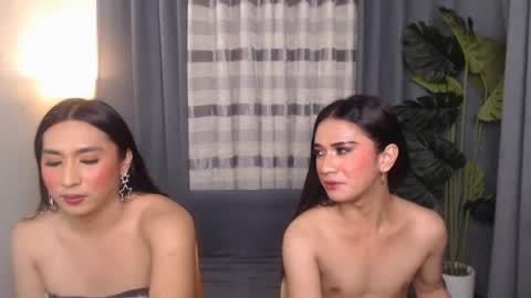 2hotblowjob694uxxx online show from 07/28/26, 07:39