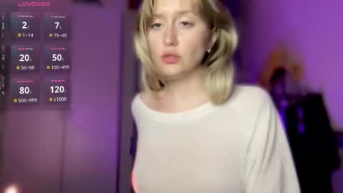 Snapshot of 2kepler22b chatting on 11/25/25, 07:58 . online show from 11/25/25, 07:58