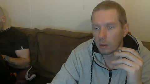 Snapshot of 2small4you83 chatting on 12/02/25, 04:02 2small4you83 online show from 12/02/25, 04:02