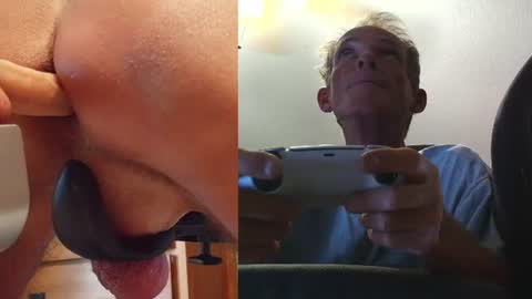 Snapshot of 2tiredoftoys chatting on 07/09/26, 01:53 2tiredoftoys online show from 07/09/26, 01:53