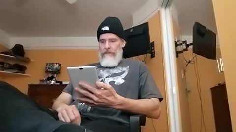 32666damon online show from 12/23/25, 03:26