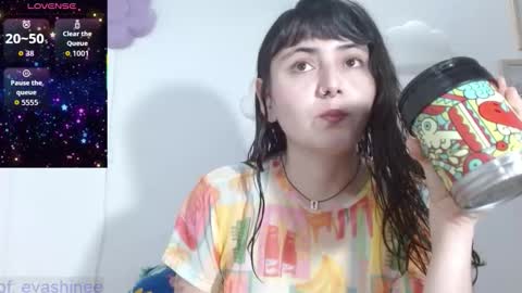 Snapshot of 333w4zh1n3 chatting on 03/14/26, 10:37 Eva online show from 03/14/26, 10:37