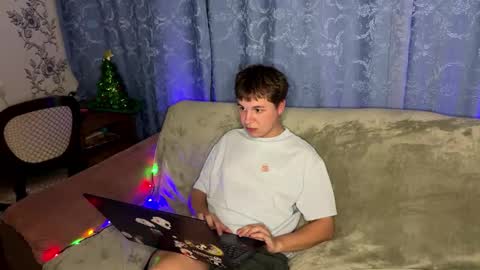 Snapshot of 365party chatting on 10/25/25, 12:07 Charlie online show from 10/25/25, 12:07