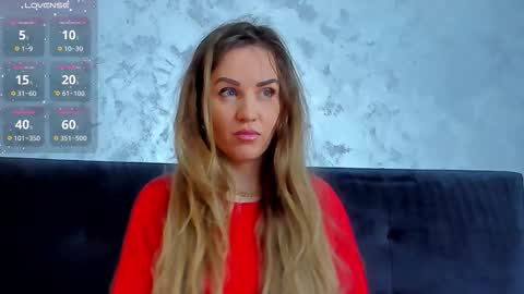 Snapshot of 3lla_rose chatting on 03/08/26, 08:01 Ella online show from 03/08/26, 08:01