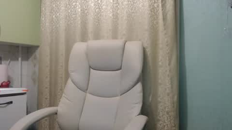 Snapshot of 3sweetcandy3 chatting on 01/16/26, 12:14 3sweetcandy3 online show from 01/16/26, 12:14