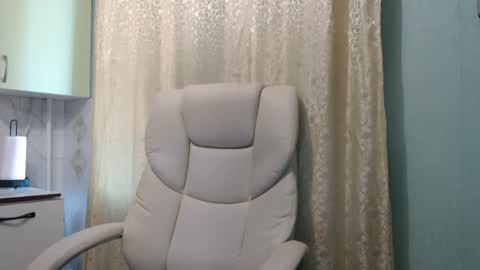 Snapshot of 3sweetcandy3 chatting on 05/06/26, 09:36 3sweetcandy3 online show from 05/06/26, 09:36