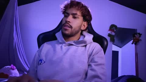 E V I L online show from 11/27/25, 04:03