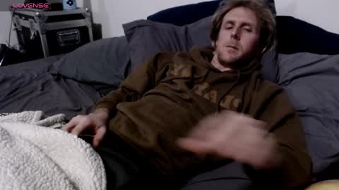 Snapshot of 420cumharder chatting on 01/20/25, 10:51 fun dude online show from 01/20/25, 10:51