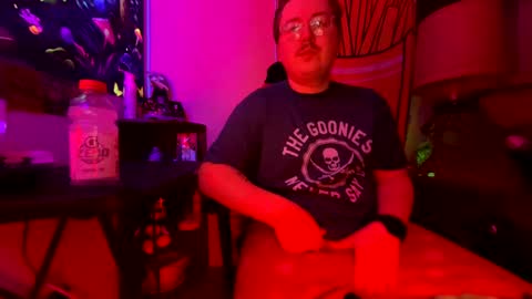 Snapshot of 420jizzva chatting on 03/03/25, 03:41 Daddythickdick420 online show from 03/03/25, 03:41