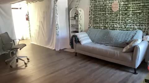 KC420Couple online show from 05/15/26, 03:52