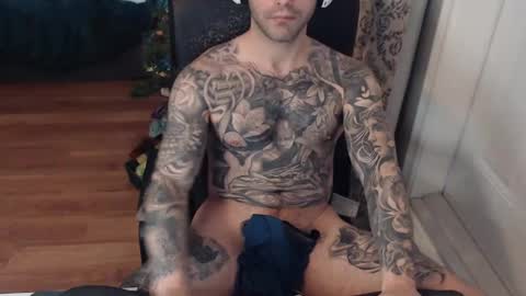 Snapshot of 420randomguy chatting on 12/22/24, 07:10 Anomander Rake online show from 12/22/24, 07:10